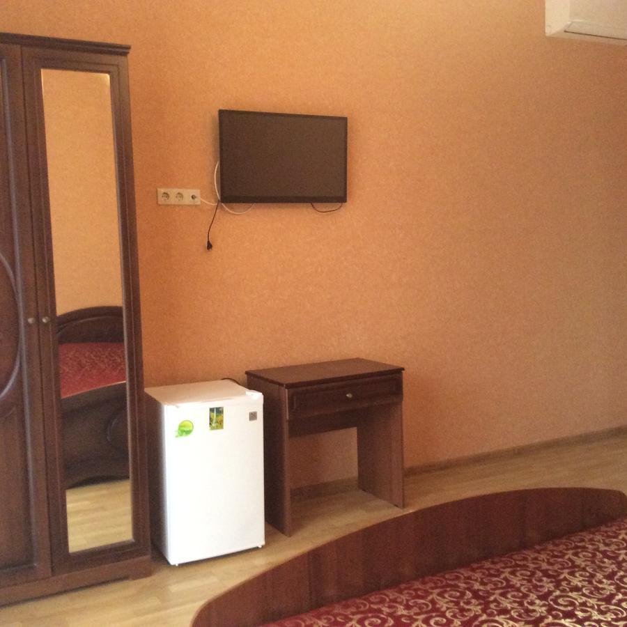 Guest House Dali Gagra Esterno foto