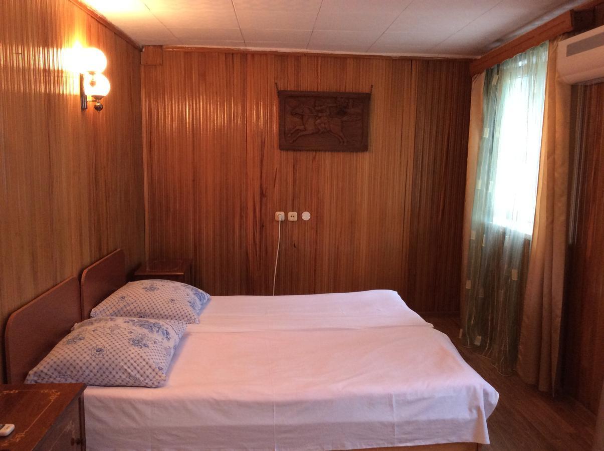 Guest House Dali Gagra Esterno foto