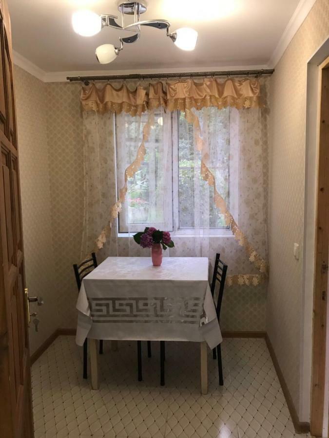 Guest House Dali Gagra Esterno foto
